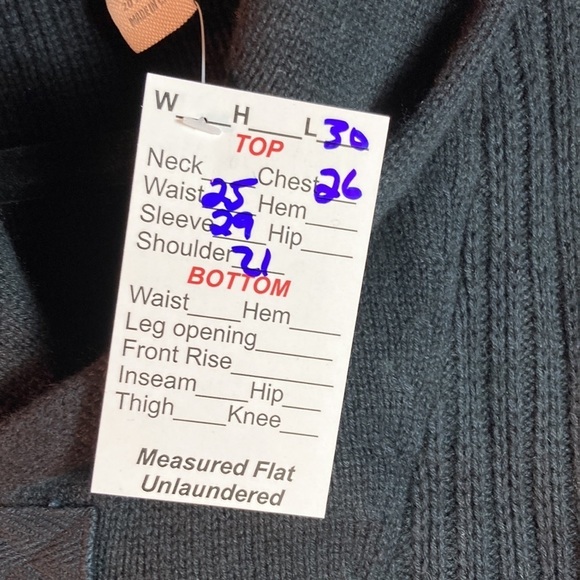 Black warm and cozy Duluth 2XLT cotton sweater. I mean, really snuggly! 131 - Picture 4 of 6